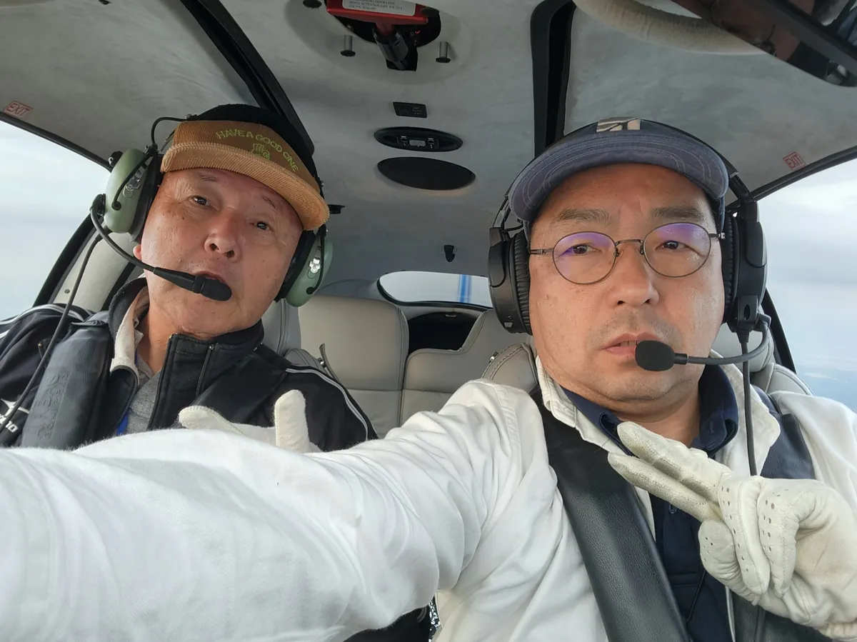 趣味は飛行機の操縦
